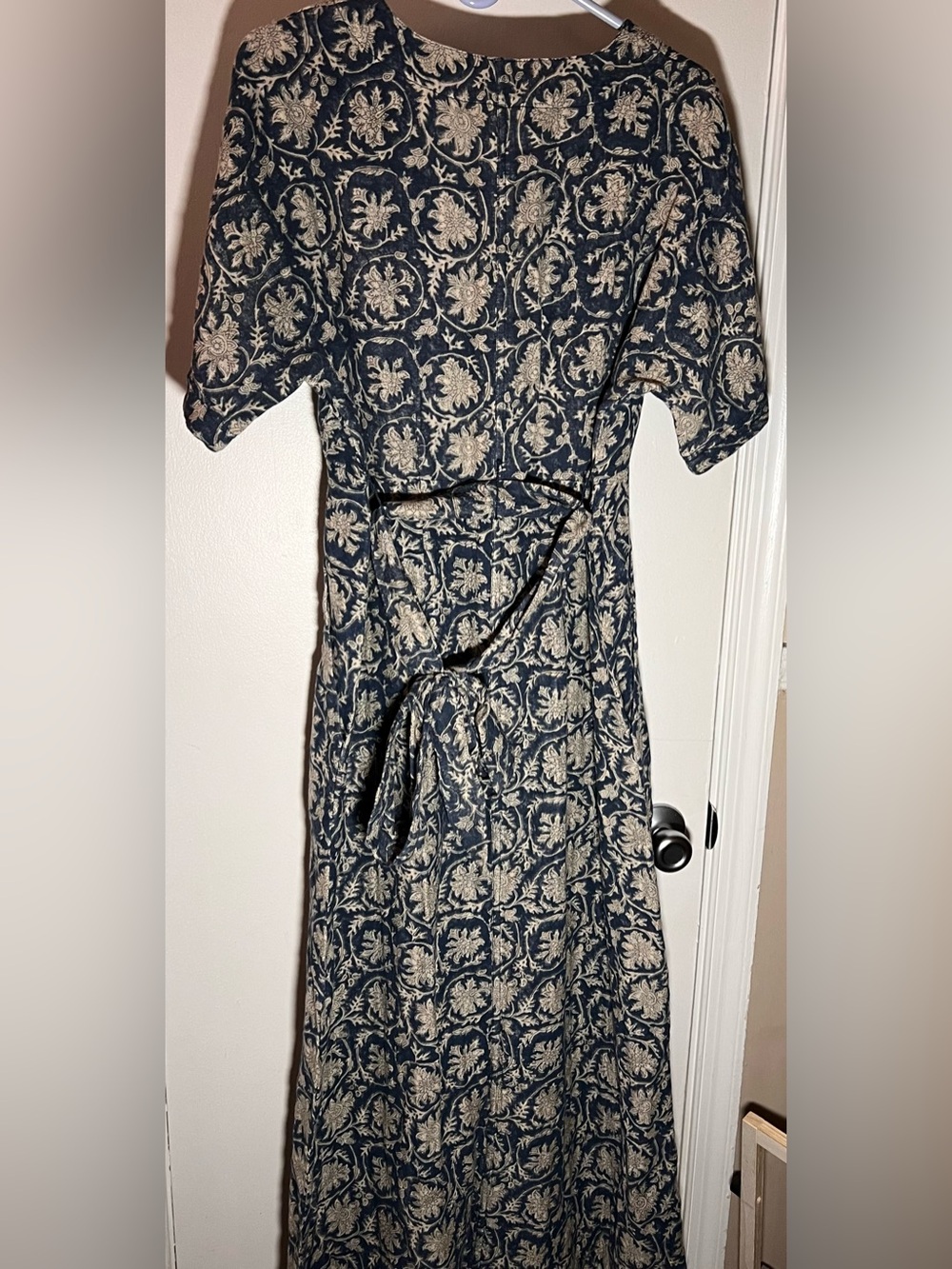 NWT Faherty Camille Organic Cotton
Gauze Midi Dress Blue Floral Size Medium - Picture 2 of 5